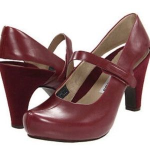 Tsubo Acrea Mary Jane in Aubergine